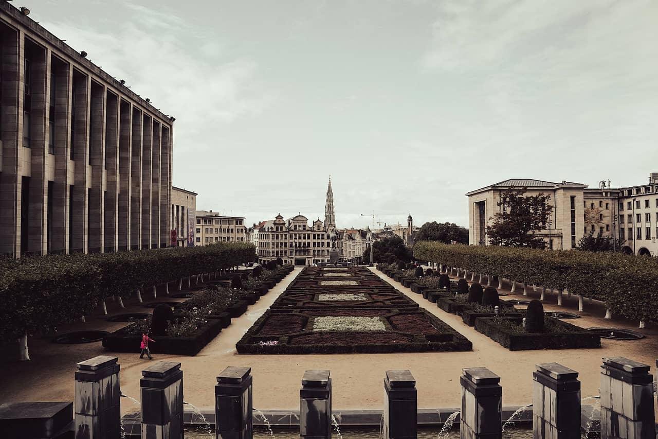 Ogrody Mont des Arts i panorama centrum