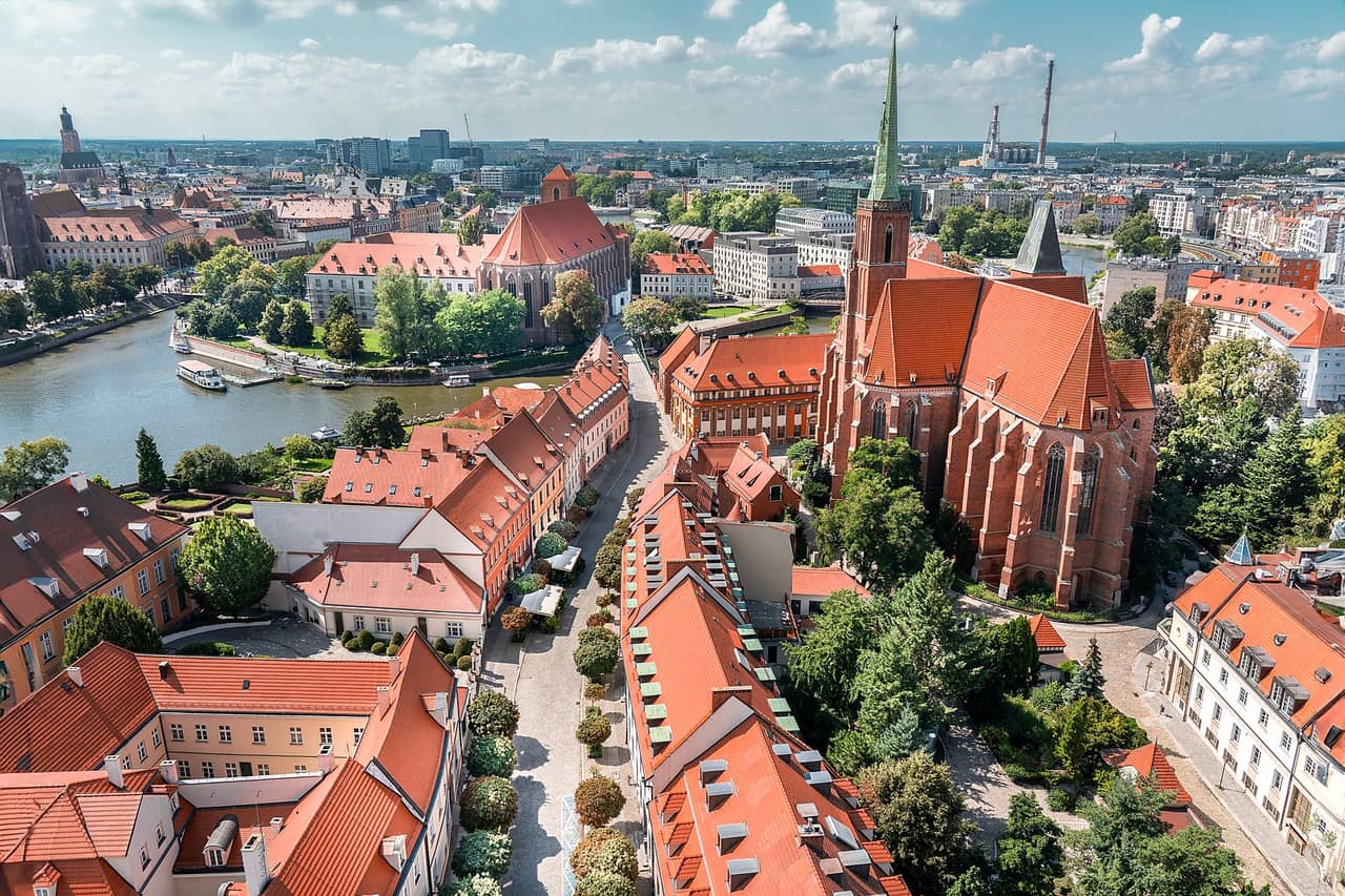 Panorama Wrocławia z Odrą z lotu ptaka